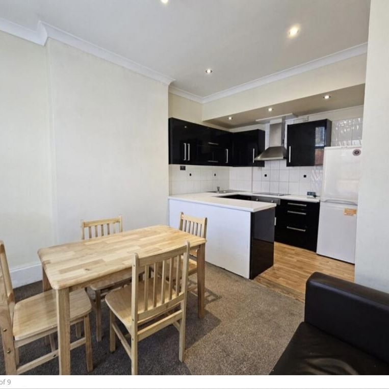 2 bedroom flat to rent - Photo 1