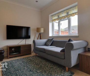 3 bedroom terraced house to rent - Photo 3
