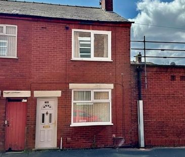 2 bedroom terraced house to rent - Photo 6