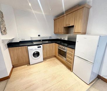 1 bedroom flat to rent - Photo 4