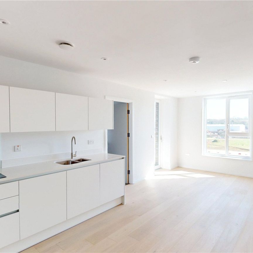 The Dials, Patchway, BS34 4AJ - Photo 1