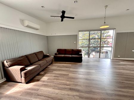 Stylish Two-Storey CBD Living with Private Courtyard - Photo 2