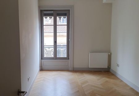 location Appartement F3 DE 89.3m² À LYON - Photo 5