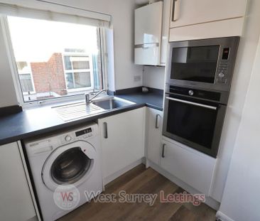 2 bedroom flat to rent - Photo 6
