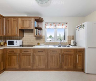 1 Bedroom Apartment, Firwood Court – Camberley - Photo 5