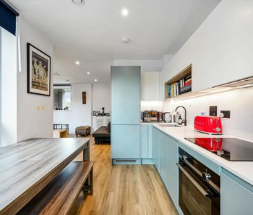 One bedroom apartment with private balcony in New Frederick Mews, S... - Photo 6