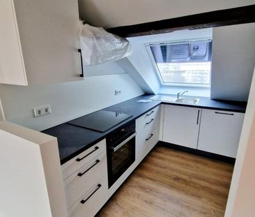 Komplett renoviertes Apartment für Singles mit Küche und Klimaanlage - Foto 1