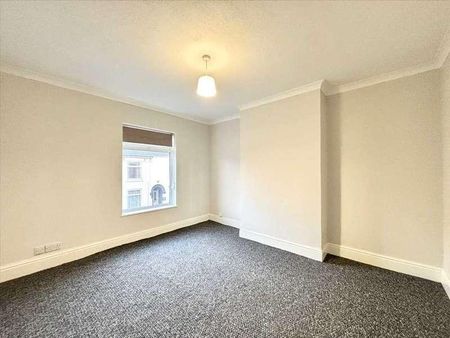 Vernon Rd, Kirkby In Ashfield, NG17 - Photo 5