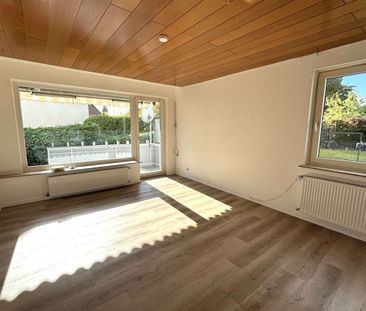 Frisch sanierte schöne 3,5 Zimmerwohnung mit Balkon in Bünde-Ennigl... - Photo 1