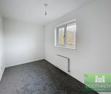 2 bedroom semi-detached house to rent - Photo 2