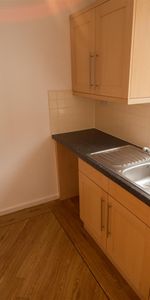 2 bedroom detached house to rent - Photo 3