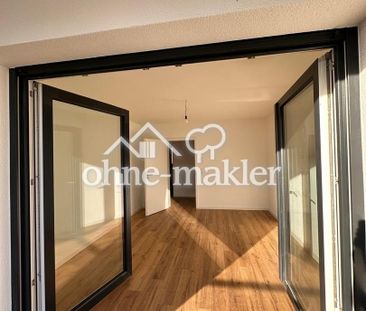 ​Erstbezug nach Kernsanierung: Hochmoderne 4,5-Zi.-Wohnung mit EBK ... - Foto 4