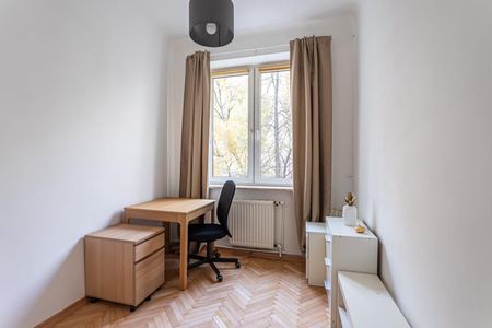 2 pokojowe mieszkanie przy Pl. Zbawiciela - Photo 5