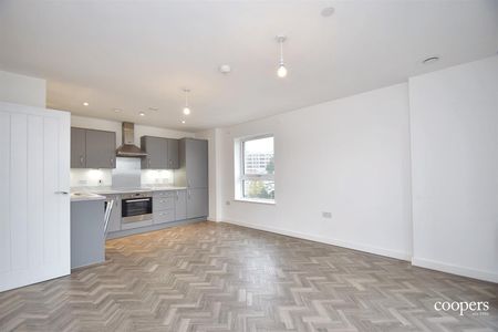 Colnebank Drive, Watford, WD18 - Photo 4