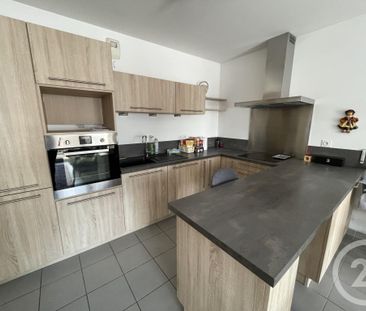 Location Appartement 3 pièces 64m² AUBAGNE 13400 - Photo 5