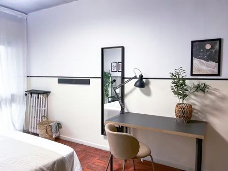 Calle de Loeches, Madrid, Community of Madrid 28008 - Foto 3