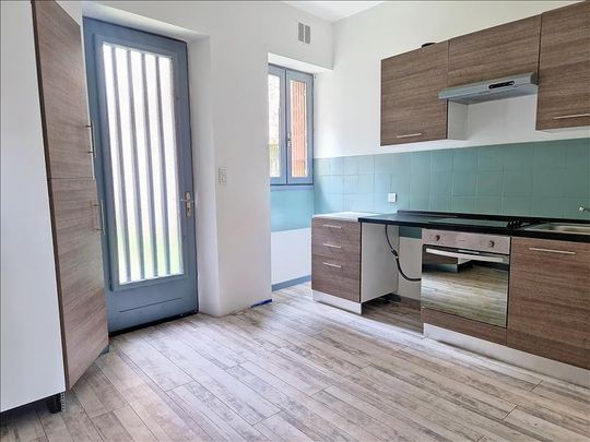 1 pièce - 35 m² - 1er étage - Colocation non autorisée - Photo 1