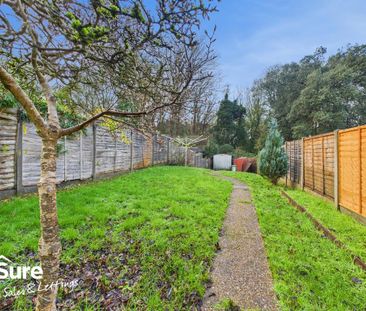 3 bedroom semi-detached house to rent - Photo 4