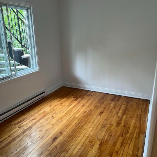 Appartement 4 ½ à Louer - Ahuntsic - Photo 1