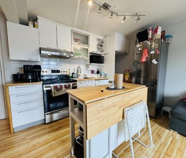 Appartement 5 ½ à louer Sainte-Foy / Sillery juillet 2026 - Photo 2