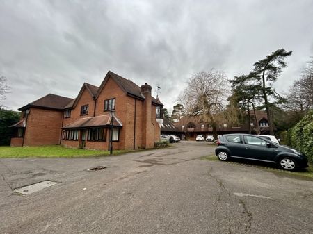 Bassett Wood Mews - Photo 5