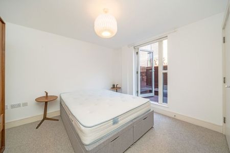 Brownlow Mews, WC1N, London - Photo 3