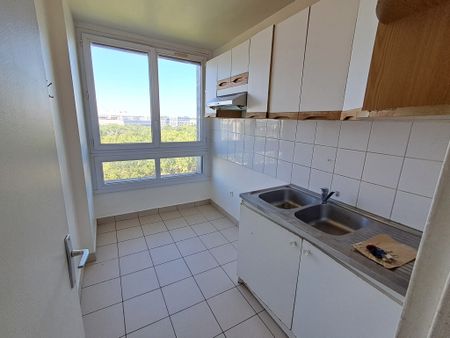 CPH IMMOBILIER MEUDON LA FORET 3 PIECES A LOUER Meudon la foret (92360) - Photo 2