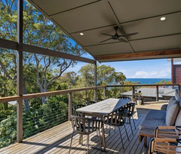Stylish Contemporary Living in Macmasters Beach - Fully Furnished 6... - Photo 3
