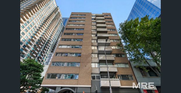 The perfect city living opportunity - Photo 1