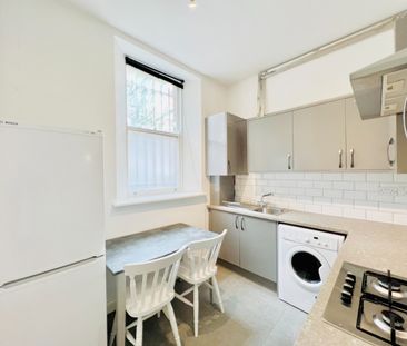 2 Bed Flat, Rosslyn House, SW2 - Photo 5