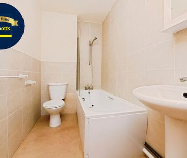 2 bedroom flat to rent - Photo 6