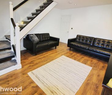 2 bedroom maisonette to rent - Photo 3