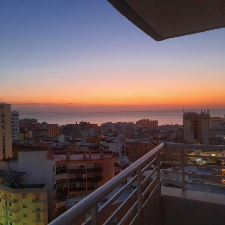 1 bedroom luxury Apartment for rent in Torremolinos, Spain - Photo 1