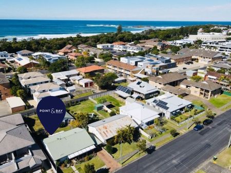 46 Elizabeth Street, Sawtell NSW 2452 - House For Rent | Domain - Photo 2