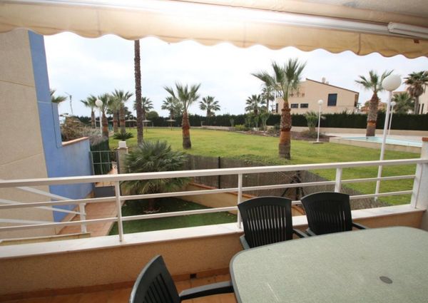 Apartamento bajo en Calas de Campoamor.
