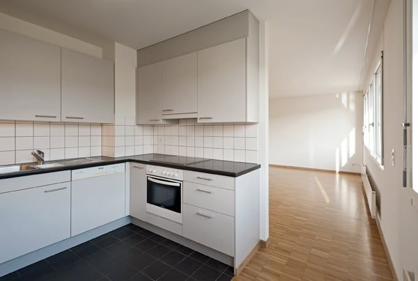 "Helle, schöne Dachwohnung mit über 100 m2" - Photo 1