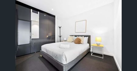 Furnished Chic & Serene 1BR Apartment in Melbourne CBD - Photo 4