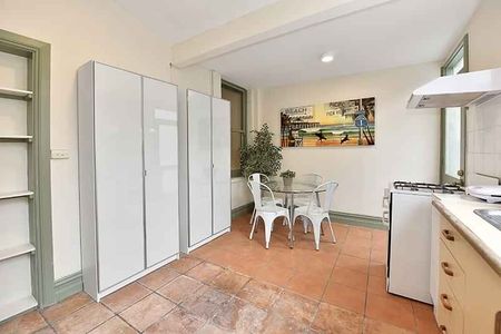 Room 3 (Non Ensuite) - Photo 4