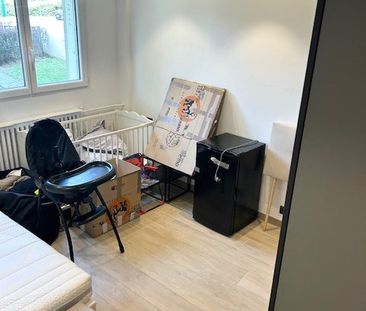 Location Appartement 5 pièces 75m² ST MAURICE 94410 - Photo 2