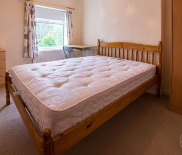 3 bedroom semi-detached house to rent - Photo 6