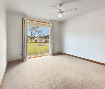 FAMILY HOME BY THE BAY - Photo 5