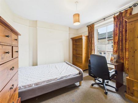 7 bedroom private hall to rent - Photo 5