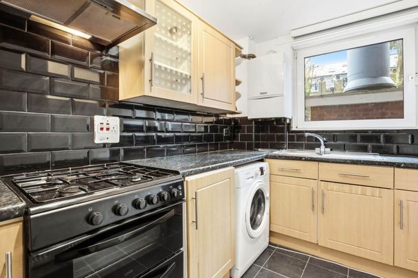 Guide Price £2,200 pcm - Available Now - Unfurnished - Photo 1