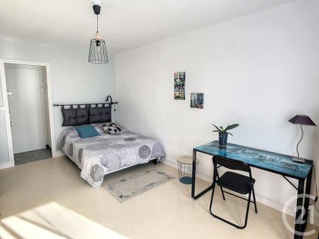 Location Appartement 1 pièce 17m² TROYES 10000 - Photo 2