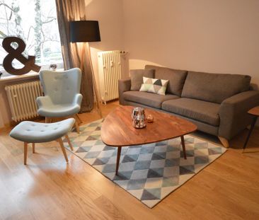 City-Residence: Elegant möblierte 3-Zi.-Wohnung mit Balkon nahe Grü... - Photo 4