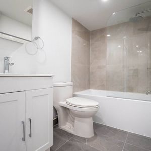 1 MOIS GRATUIT – Studio Et 1 Ch. - Photo 3