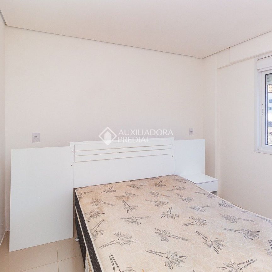 Apartamento com 2 quartos e 50m² para alugar em Partenon, Porto Alegre. - Photo 1