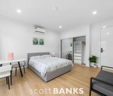 “Freshly Built Furnished Room with Own Kitchen &amp; Ensuite – Suns... - Photo 3