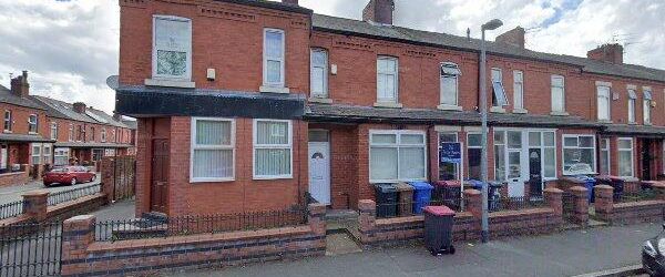 Room in a Shared House, New Cross Street, M5 - Photo 1