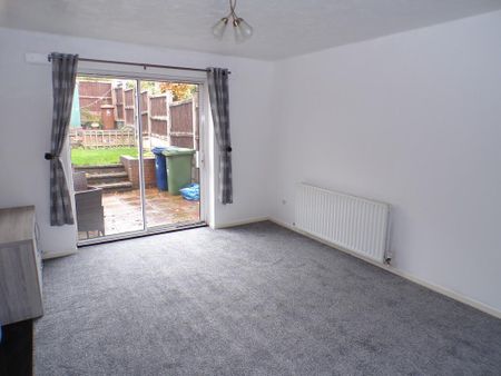2 bedroom terraced house to rent - Photo 2